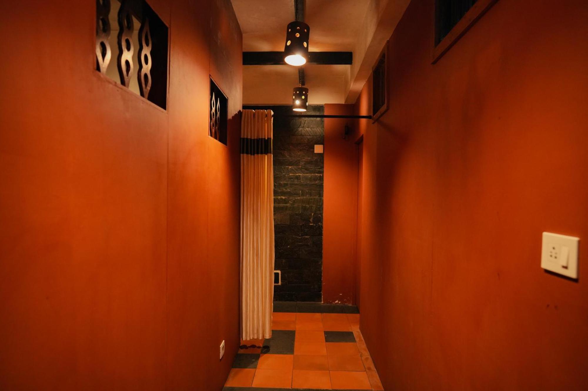 Wayanad Silverwoods Forest Resort & Spa Padinjarathara Extérieur photo