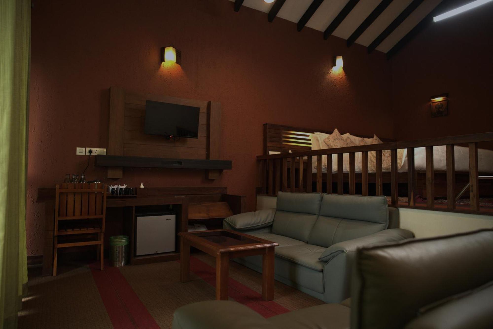 Wayanad Silverwoods Forest Resort & Spa Padinjarathara Extérieur photo